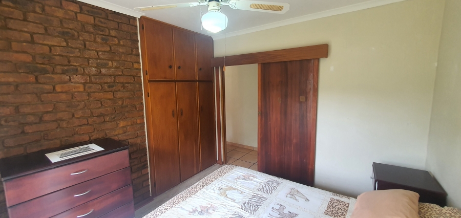 3 Bedroom Property for Sale in Heiderand Western Cape